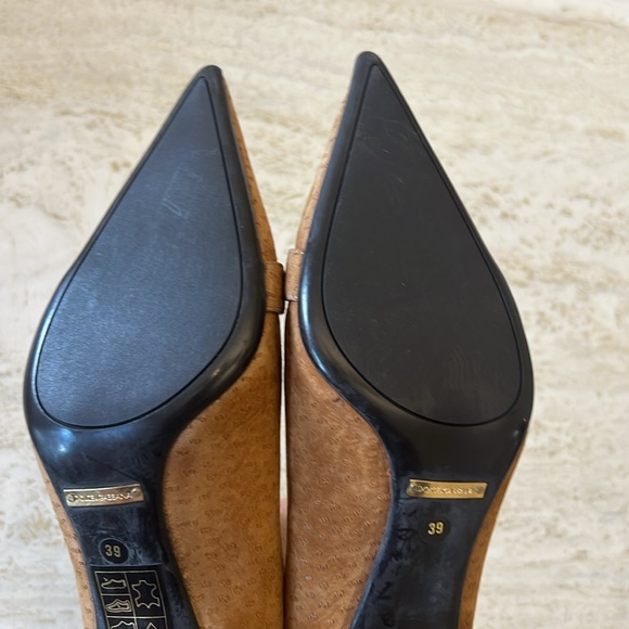 Dolce & Gabbana women’s Pointed Toe Buckle Heels – Size 39 - Picture 14 of 17